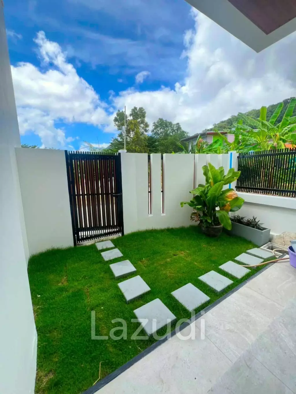Modern 2-Storey 4-Bedroom Pool Villa for Sale in Kamala