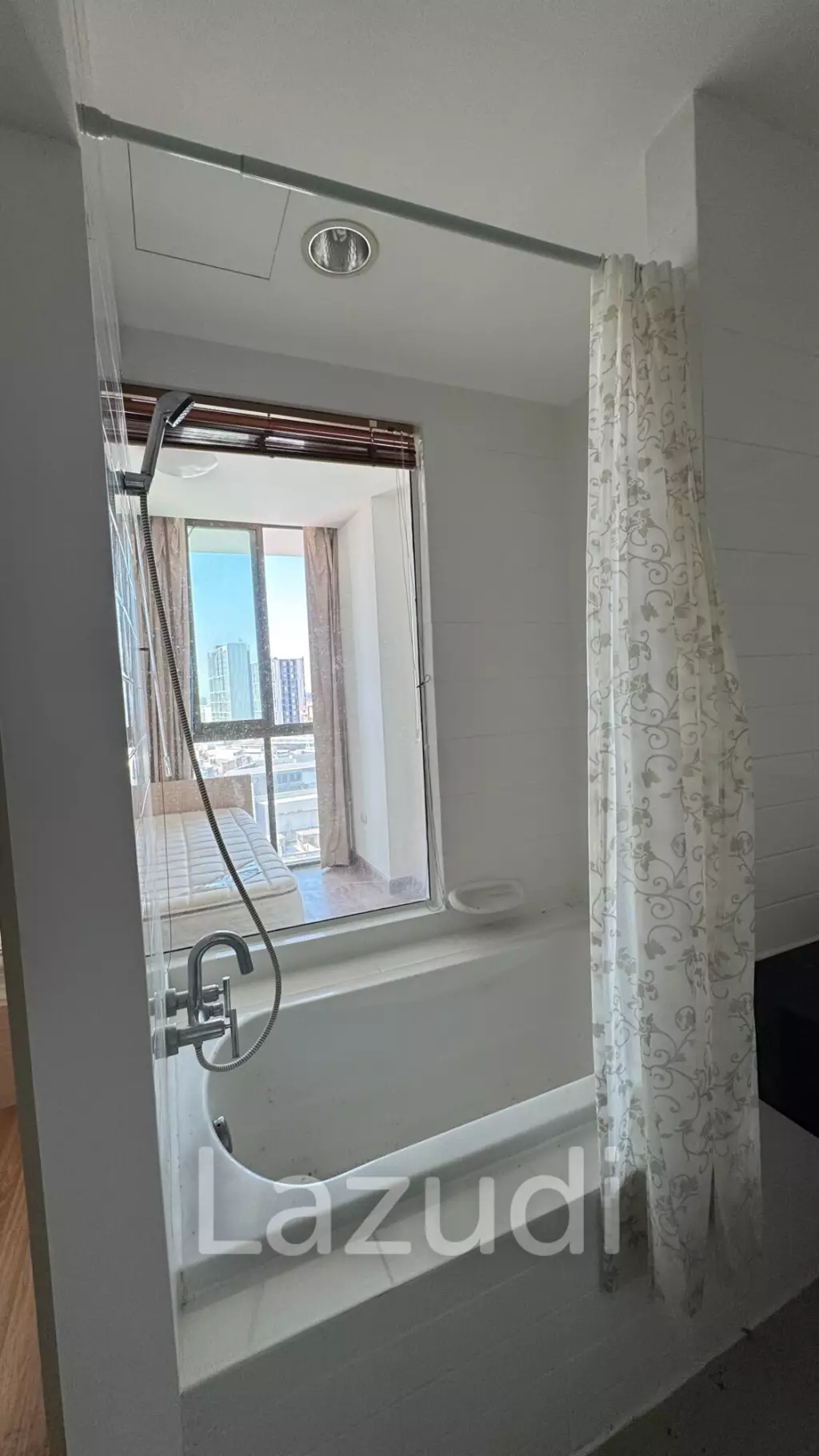 Ideo Mix Sukhumvit 103 30 sqm condo in Bangna Bangkok