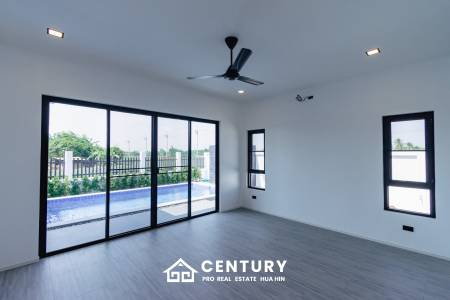 315 ตร.ม 2 เตียง 2 อาบน้ำ วิลล่า For ขาย