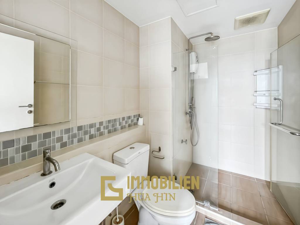 im 25. Stock / voll möbliert / Gemeinschaftspool und Fitnesscenter