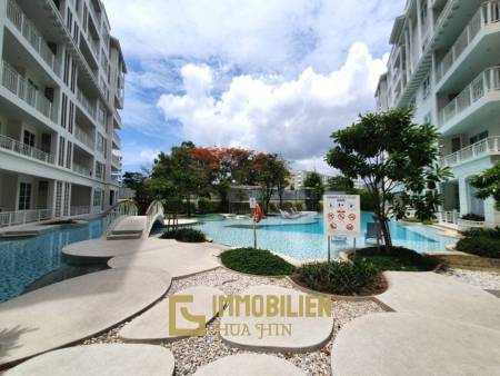 im 5. Stock / voll möbliert / großer Gemeinschaftspool