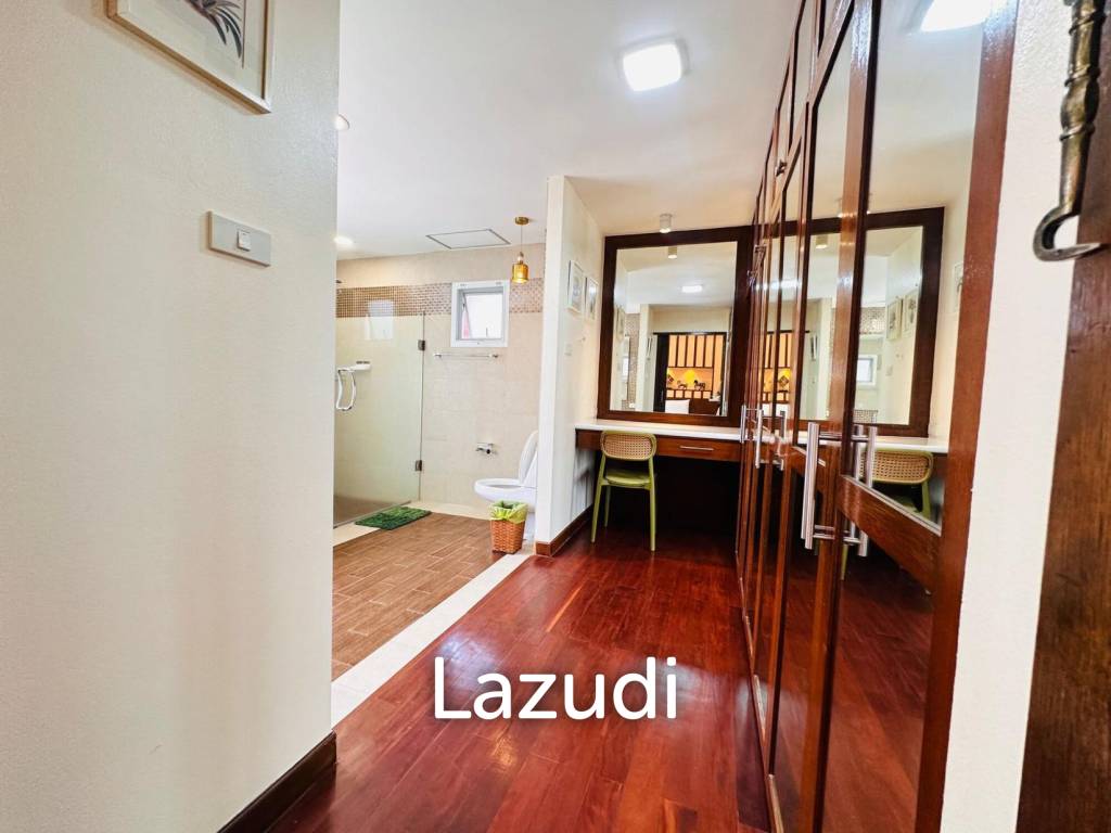 Spacious Single-Storey 3-Bedroom Pool Villa with Private Garden for Sale in Rawai