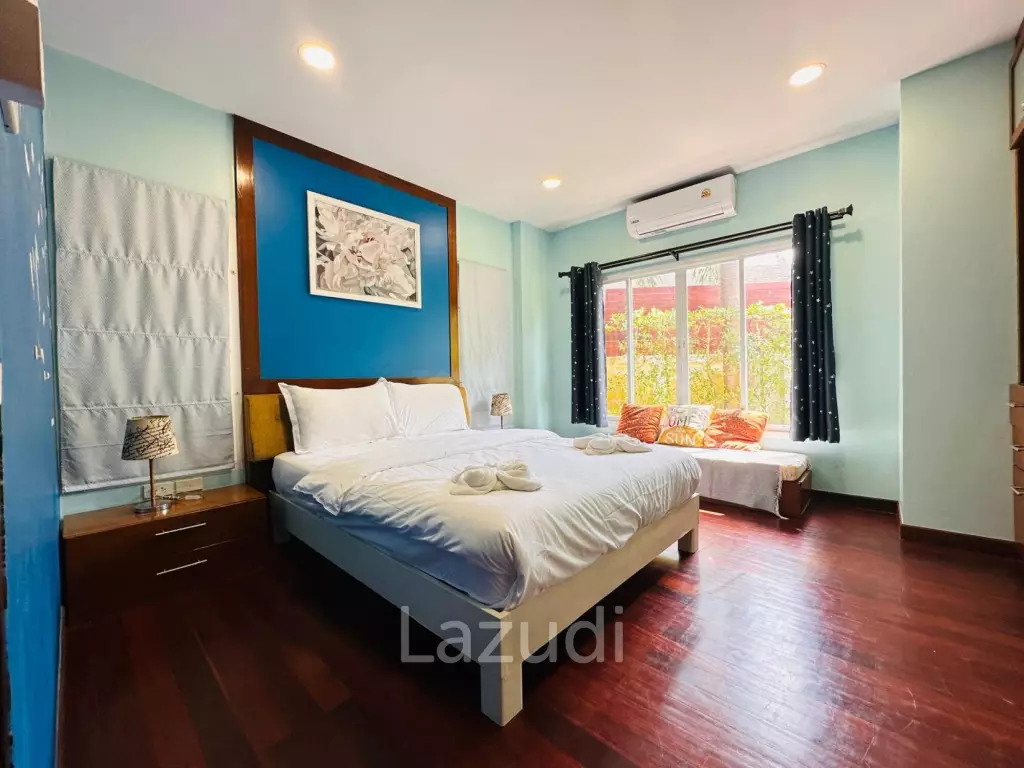 Spacious Single-Storey 3-Bedroom Pool Villa with Private Garden for Sale in Rawai