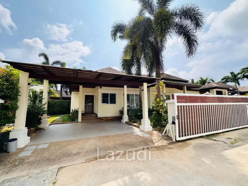 Spacious Single-Storey 3-Bedroom Pool Villa with Private Garden for Sale in Rawai