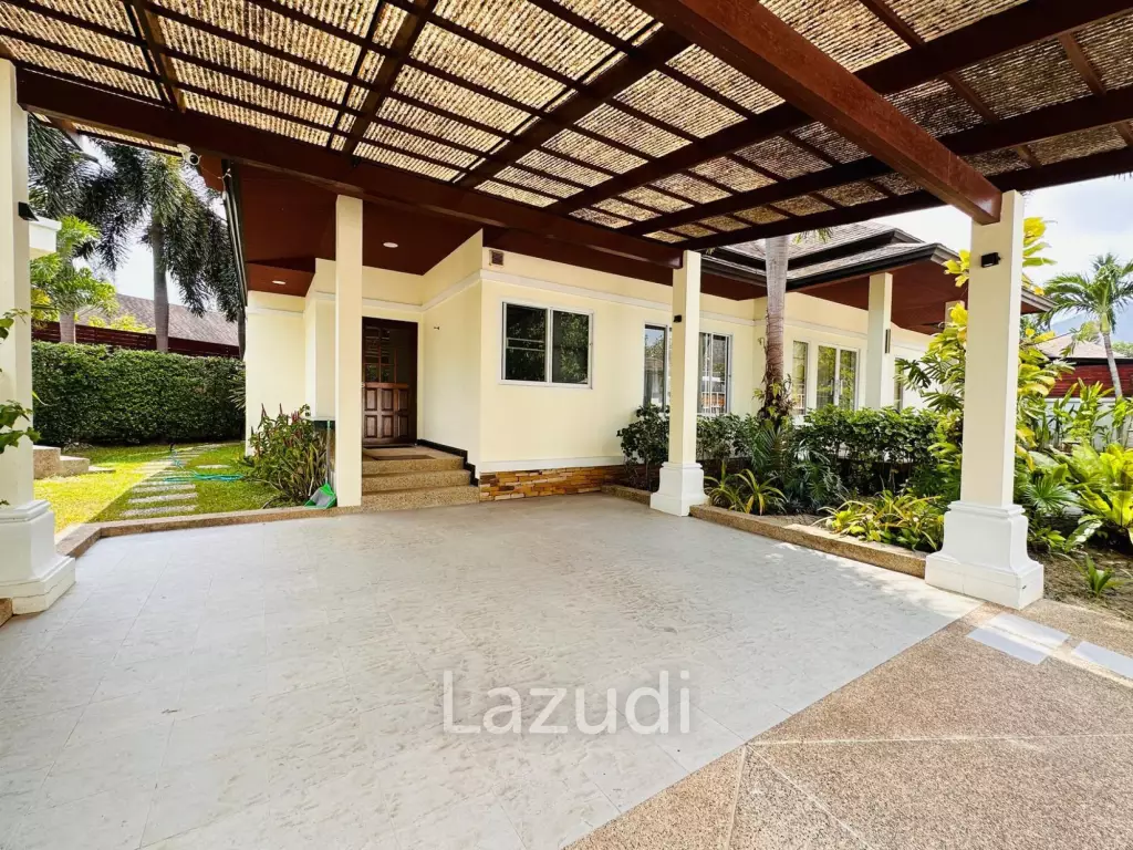 Spacious Single-Storey 3-Bedroom Pool Villa with Private Garden for Sale in Rawai