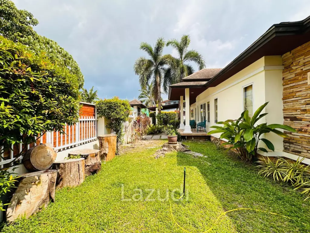 Spacious Single-Storey 3-Bedroom Pool Villa with Private Garden for Sale in Rawai