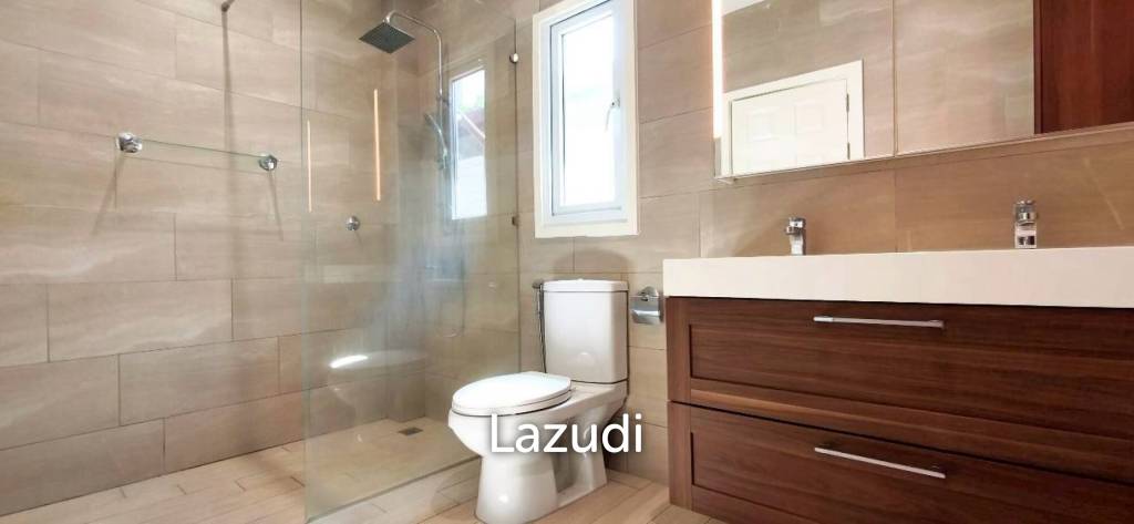 4 Bedroom 3 Bathroom 215 SQ.M. Ban Panalee