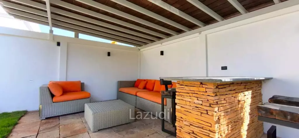 4 Bedroom 3 Bathroom 215 SQ.M. Ban Panalee