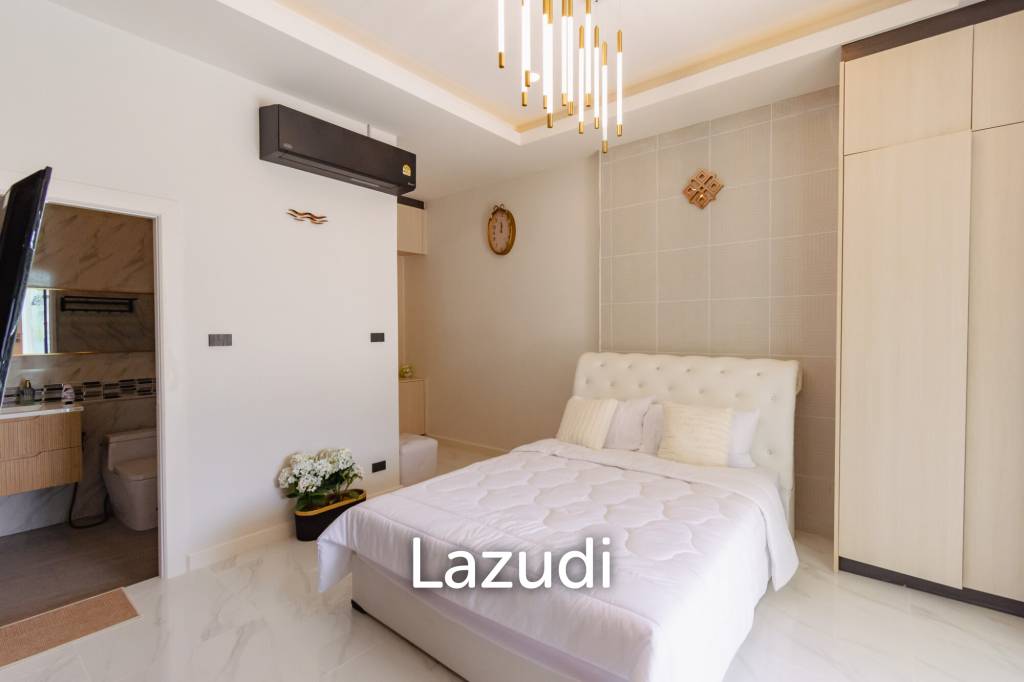 Modern 200 sqm pool villa in Hin Lek Fai Hua Hin