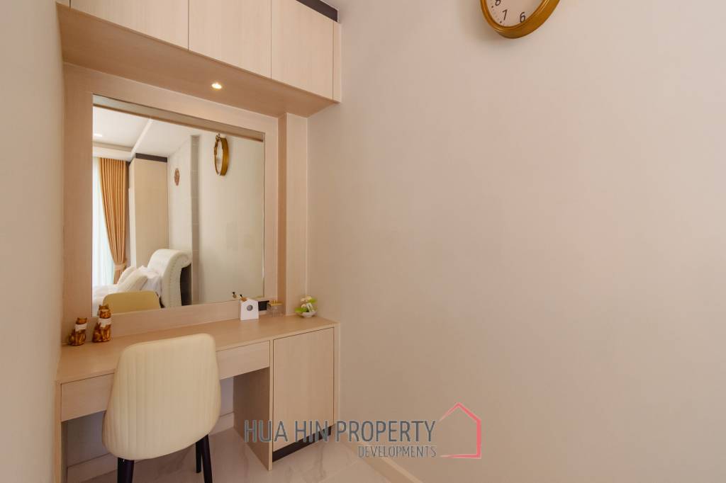 Modern 200 sqm pool villa in Hin Lek Fai Hua Hin