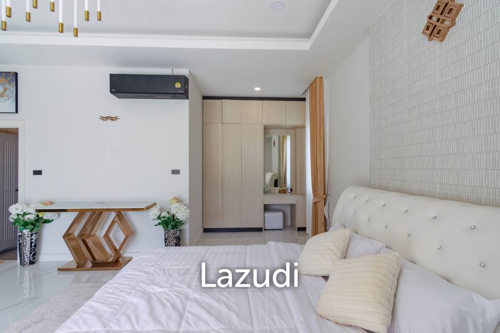Modern 200 sqm pool villa in Hin Lek Fai Hua Hin