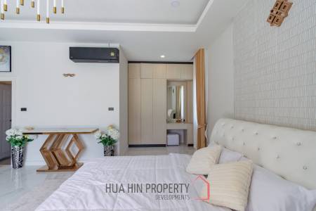 Modern 200 sqm pool villa in Hin Lek Fai Hua Hin