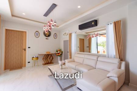 Modern 200 sqm pool villa in Hin Lek Fai Hua Hin