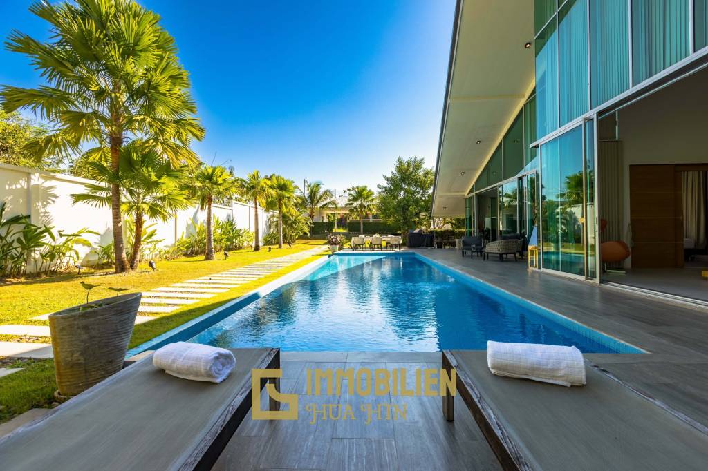 1,796 qm 7 Bett 7 Bad Villa Für Verkauf