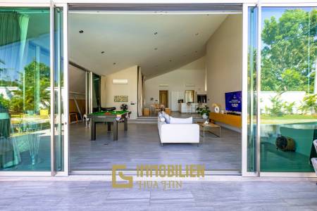 1,796 qm 7 Bett 7 Bad Villa Für Verkauf