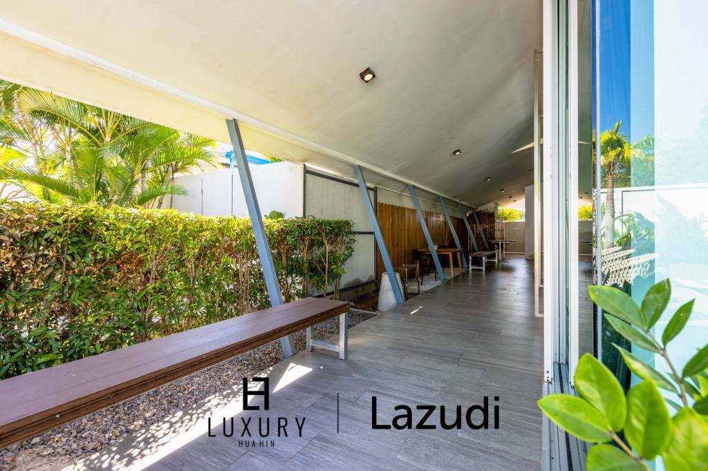 1,796 metro cuadrado 7 ` 7 Baño Villa de Venta