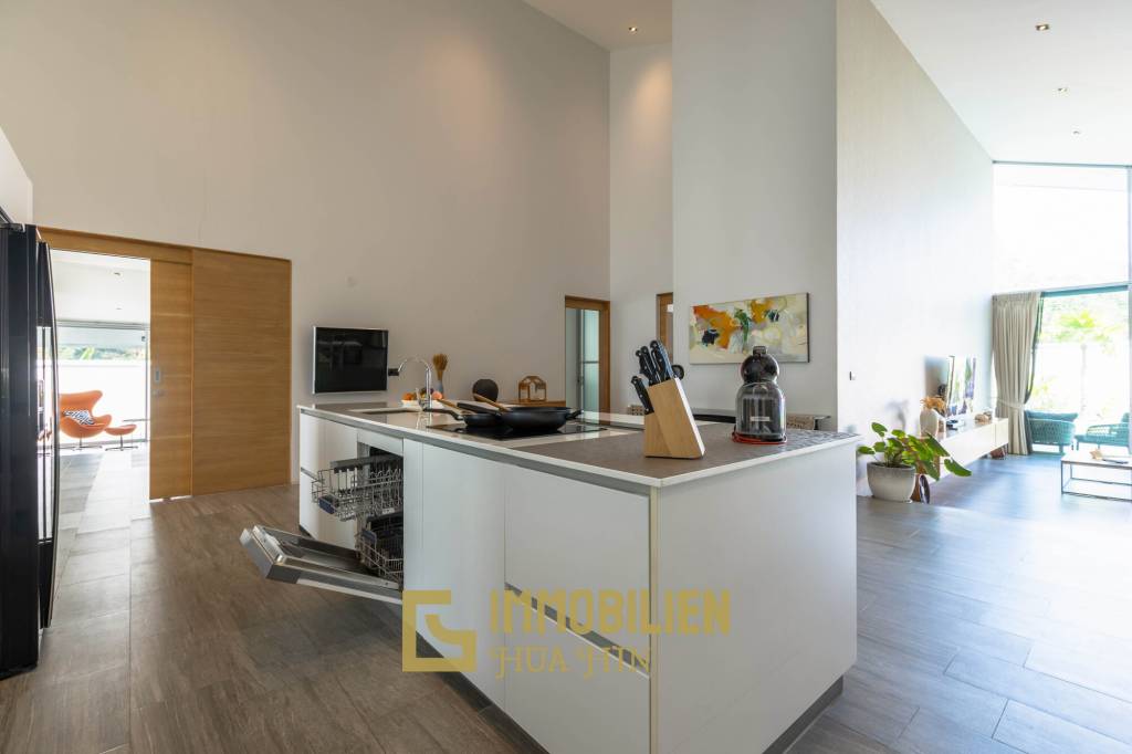 1,796 qm 7 Bett 7 Bad Villa Für Verkauf