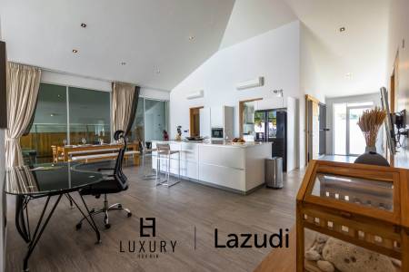 1,796 metro cuadrado 7 ` 7 Baño Villa de Venta