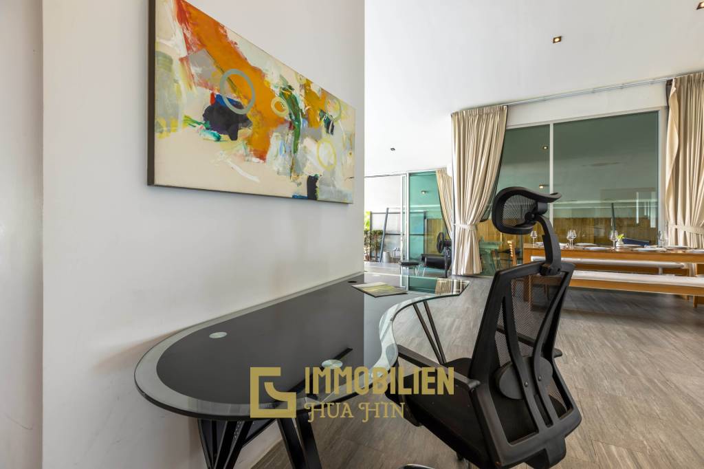 1,796 qm 7 Bett 7 Bad Villa Für Verkauf