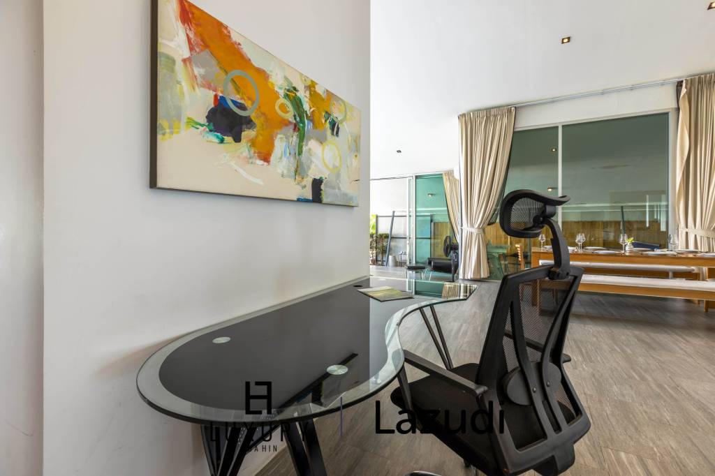 1,796 metro cuadrado 7 ` 7 Baño Villa de Venta