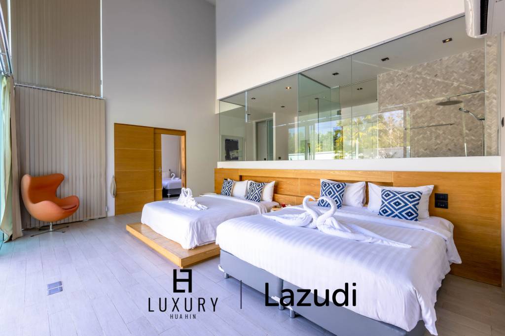 1,796 metro cuadrado 7 ` 7 Baño Villa de Venta