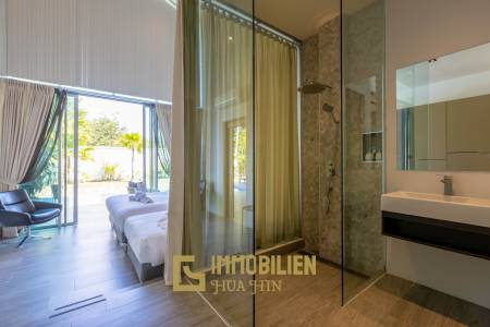 1,796 qm 7 Bett 7 Bad Villa Für Verkauf