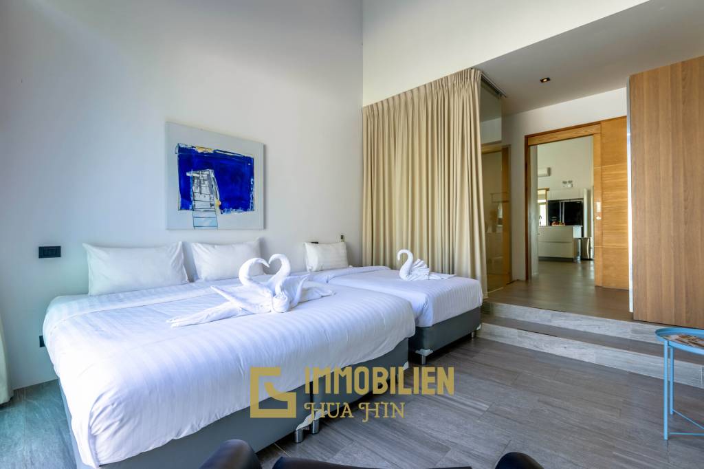 1,796 qm 7 Bett 7 Bad Villa Für Verkauf