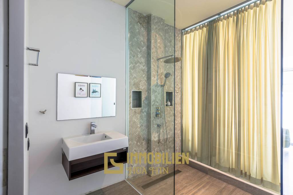 1,796 qm 7 Bett 7 Bad Villa Für Verkauf