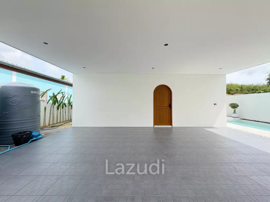 Brand-New Single-Storey Modern Villa for Rent in near Laguna