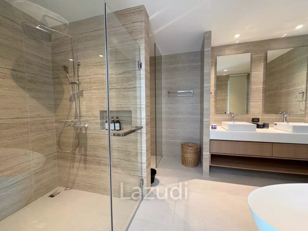 Brand-New Single-Storey Modern Villa for Rent in near Laguna