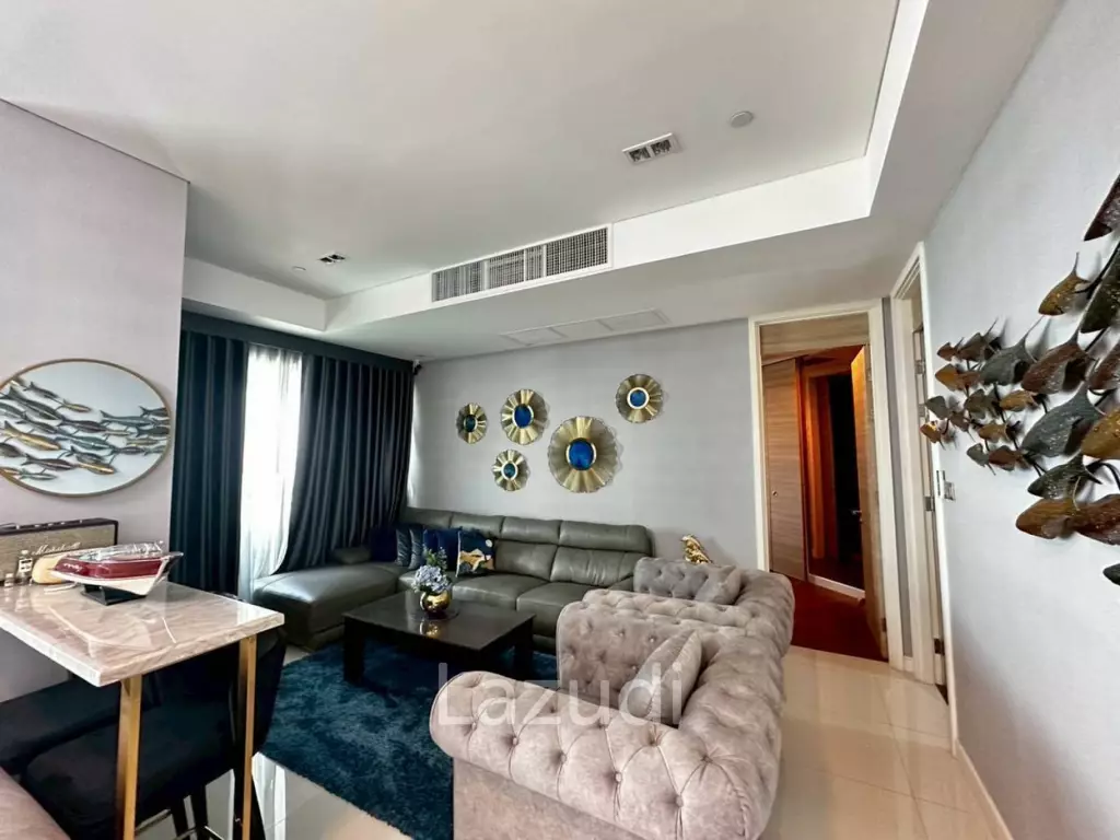 3 Beds 5 Baths 217 SQ.M. Reflection Jomrien Beach Pattaya