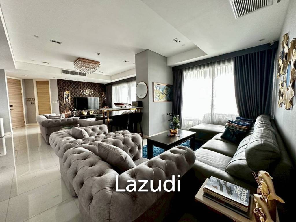 3 Beds 5 Baths 217 SQ.M. Reflection Jomrien Beach Pattaya
