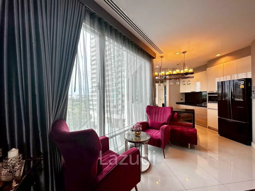 3 Beds 5 Baths 217 SQ.M. Reflection Jomrien Beach Pattaya