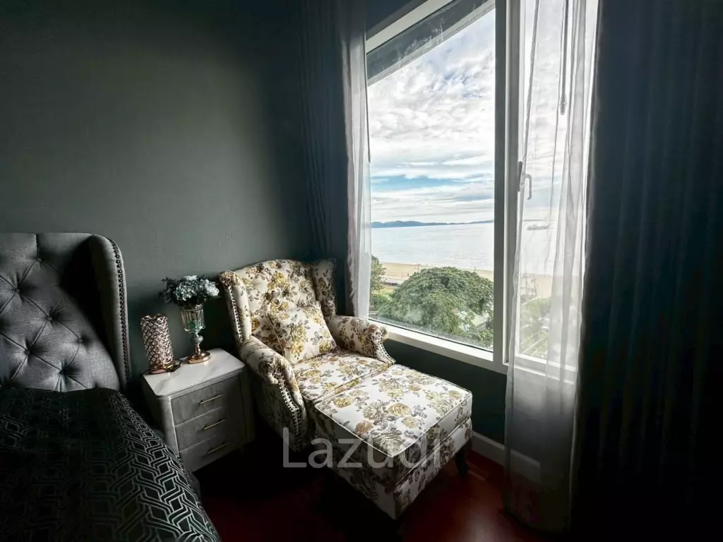 3 Beds 5 Baths 217 SQ.M. Reflection Jomrien Beach Pattaya
