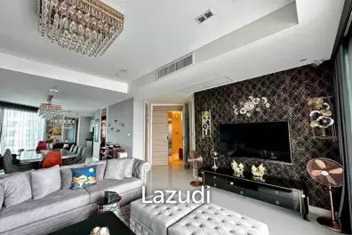 3 Beds 5 Baths 217 SQ.M. Reflection Jomrien Beach Pattaya