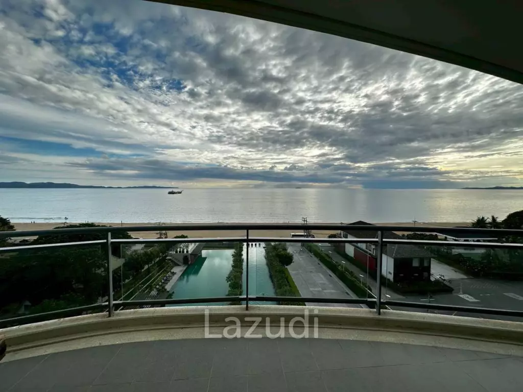3 Beds 5 Baths 217 SQ.M. Reflection Jomrien Beach Pattaya