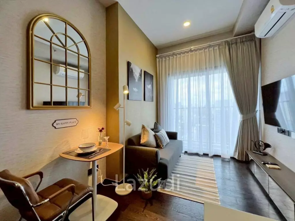 30 sqm high floor 1 bedroom condo at Park Origin Thonglor Bangkok