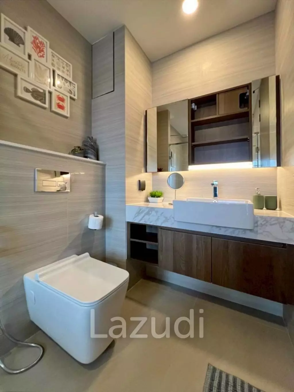 30 sqm high floor 1 bedroom condo at Park Origin Thonglor Bangkok