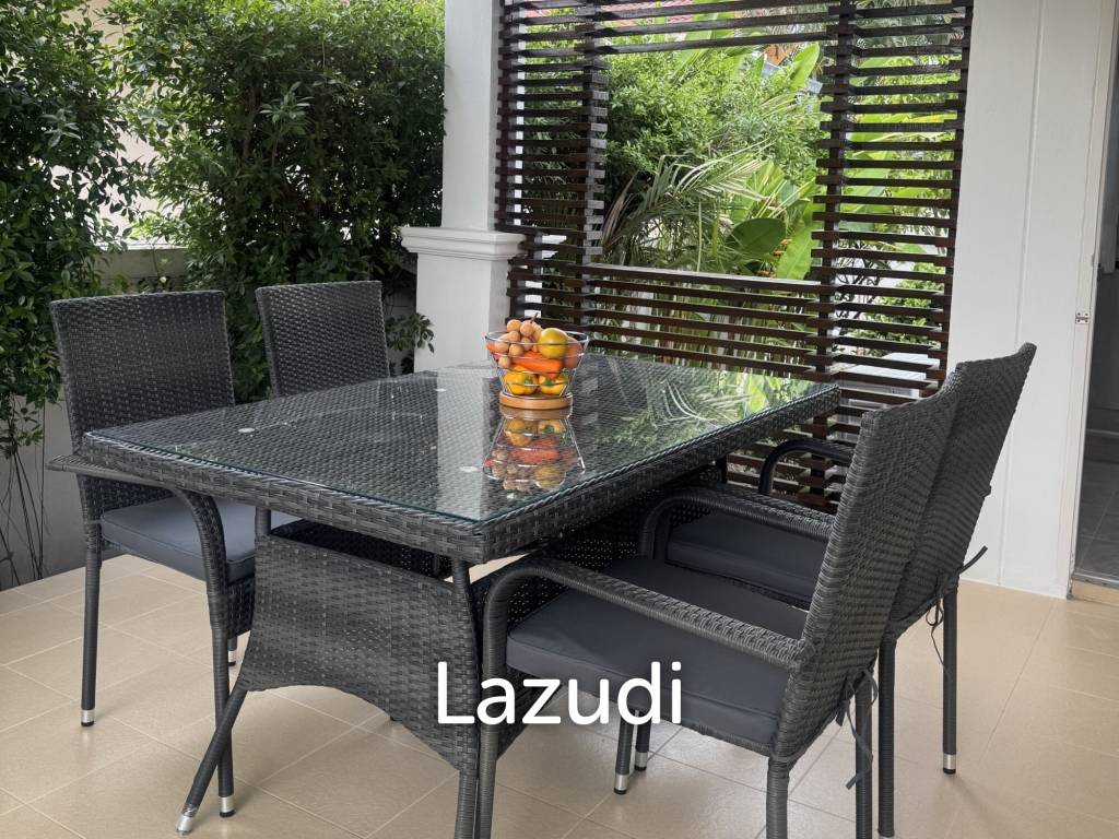 Tropical Garden Village Elegant 3 Bedroom Family Home, Renovated