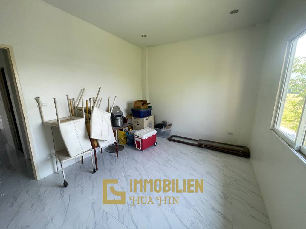 Restaurant / 30 Sitzplätze / 9 Tische