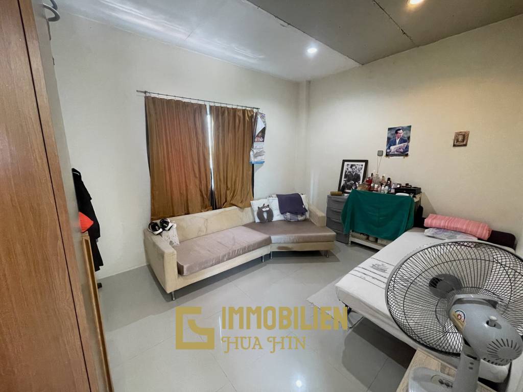 Restaurant / 30 Sitzplätze / 9 Tische