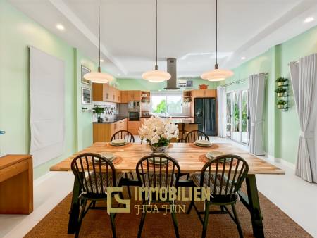 5-kW-Solaranlage / voll möbliert / 5 m x 10 m Überlauf Pool