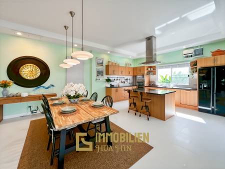 5-kW-Solaranlage / voll möbliert / 5 m x 10 m Überlauf Pool