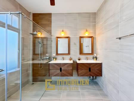 5-kW-Solaranlage / voll möbliert / 5 m x 10 m Überlauf Pool