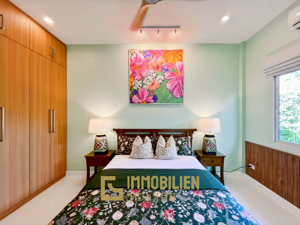 5-kW-Solaranlage / voll möbliert / 5 m x 10 m Überlauf Pool