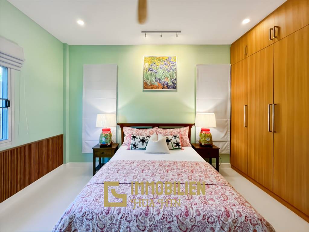 5-kW-Solaranlage / voll möbliert / 5 m x 10 m Überlauf Pool