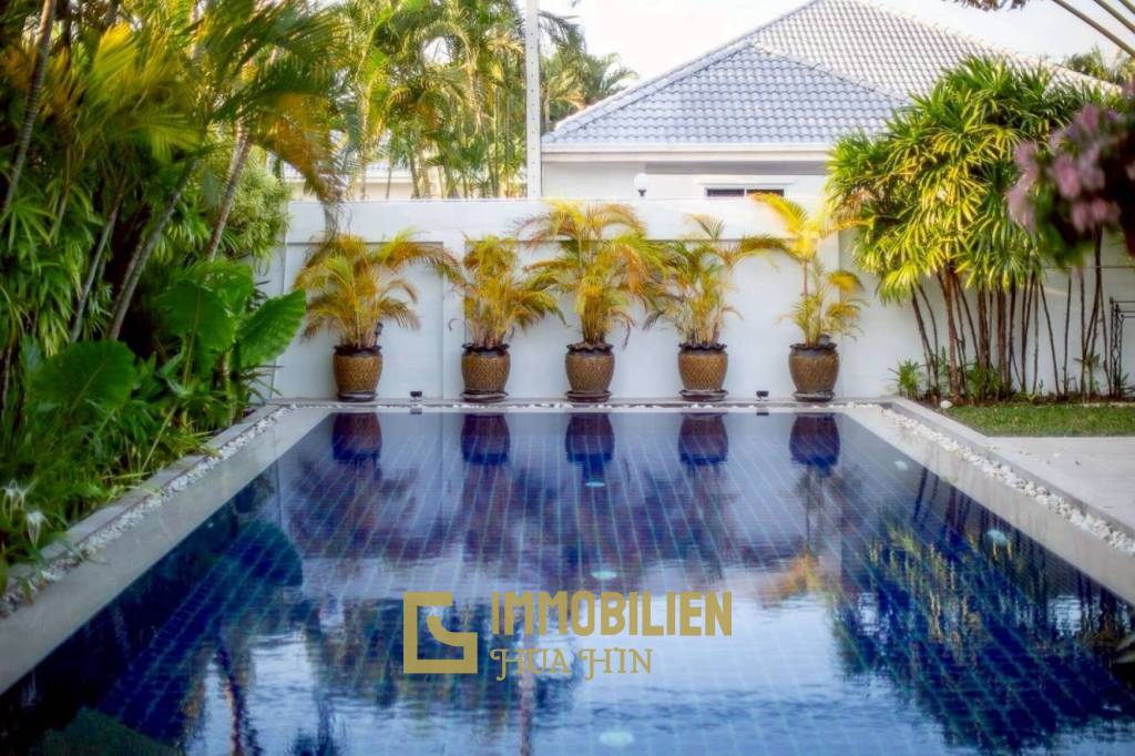 5-kW-Solaranlage / voll möbliert / 5 m x 10 m Überlauf Pool