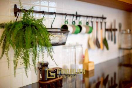 5-kW-Solaranlage / voll möbliert / 5 m x 10 m Überlauf Pool