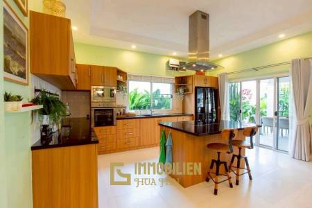 5-kW-Solaranlage / voll möbliert / 5 m x 10 m Überlauf Pool