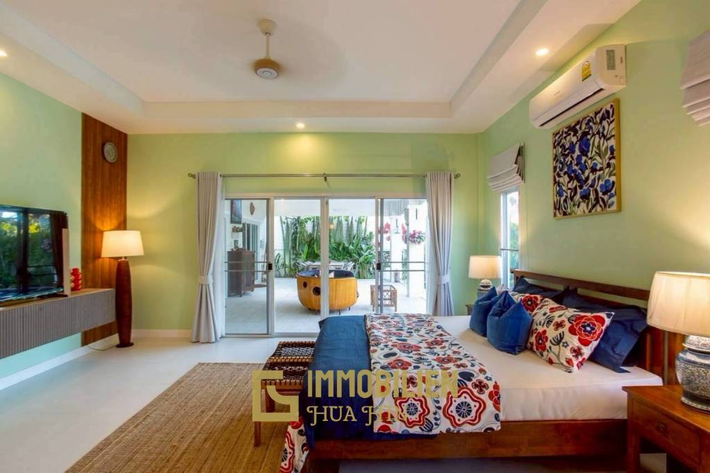 5-kW-Solaranlage / voll möbliert / 5 m x 10 m Überlauf Pool